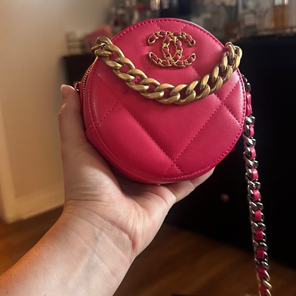 CHANEL PINK ROUND 19 - Picture 9 of 16